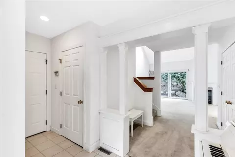 14 Bishops Park, Mashpee, MA 02649 photo 3
