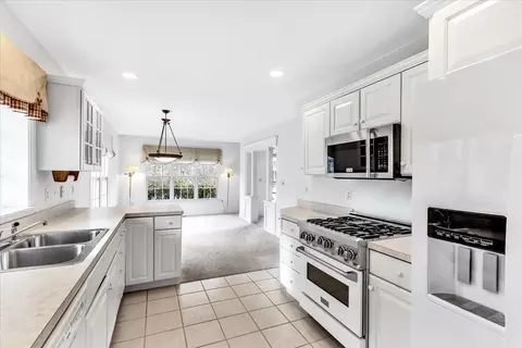 14 Bishops Park, Mashpee, MA 02649 photo 11