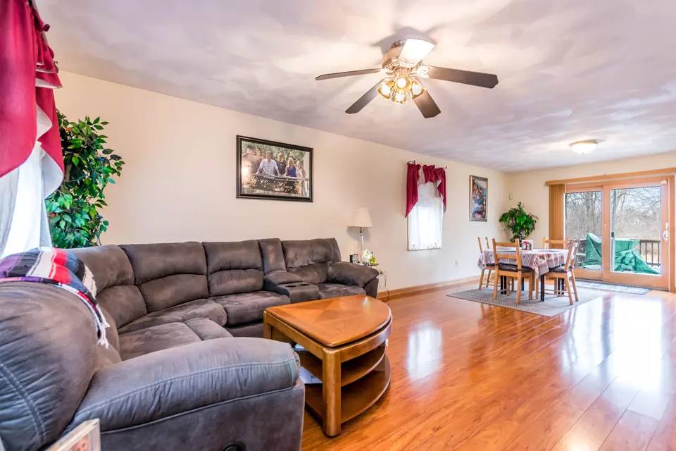 179 Mcmahon St, Fall River, MA 02721 26 Photos Movoto