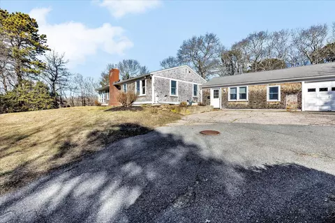 Exterior - 62 Baldwin Rd, Dennis, MA 02638 photo 4 of 12