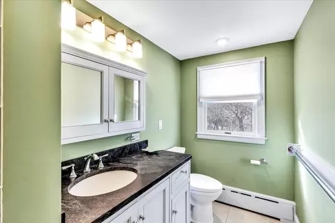 Bath - 62 Baldwin Rd, Dennis, MA 02638 photo 5 of 5