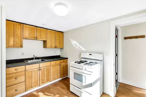Kitchen - 62 Baldwin Rd, Dennis, MA 02638 photo 7 of 8