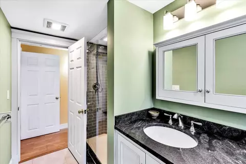 Bath - 62 Baldwin Rd, Dennis, MA 02638 photo 3 of 5