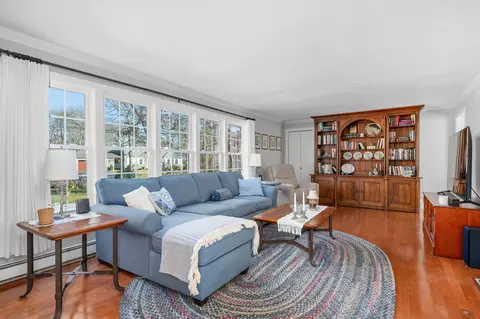 Living - 2 Palomino Dr, Barnstable, MA 02630 photo 2 of 5