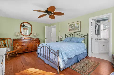 Bedroom - 2 Palomino Dr, Barnstable, MA 02630 photo 7 of 8