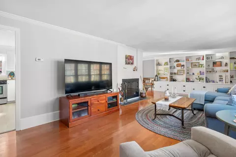 Living - 2 Palomino Dr, Barnstable, MA 02630 photo 4 of 5