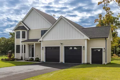 5 Casper Cir, Mashpee, MA 02649 photo 3
