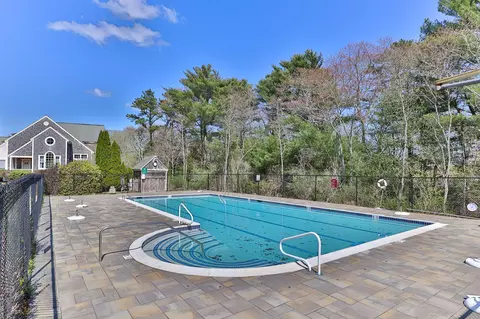 Exterior - 77 Gold Leaf Ln, Mashpee, MA 02649 photo 6 of 8
