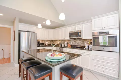 Kitchen - 77 Gold Leaf Ln, Mashpee, MA 02649 photo 1 of 1