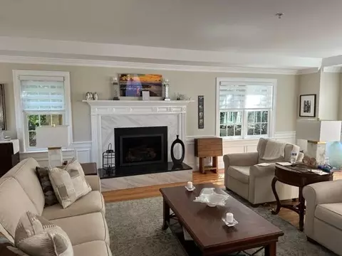 Living - 201 Dunrobin Rd, Mashpee, MA 02649 photo 3 of 6