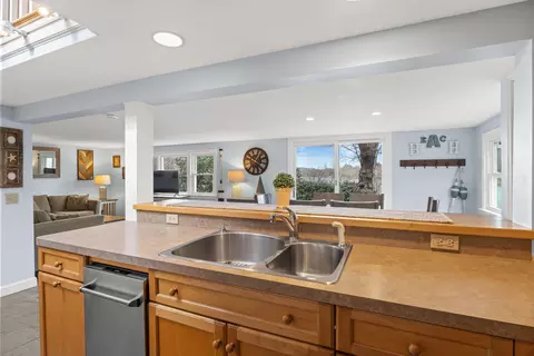 76 Moco Rd, West Barnstable, MA 02668 photo 5