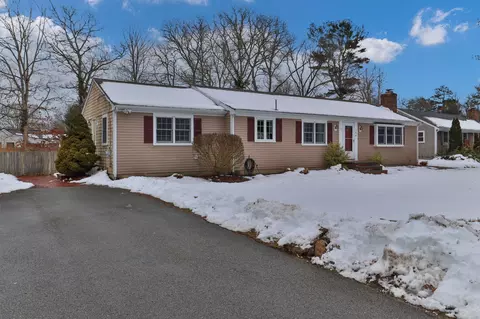 Exterior - 156 Sheaffer Rd, Centerville, MA 02632 photo 1 of 6