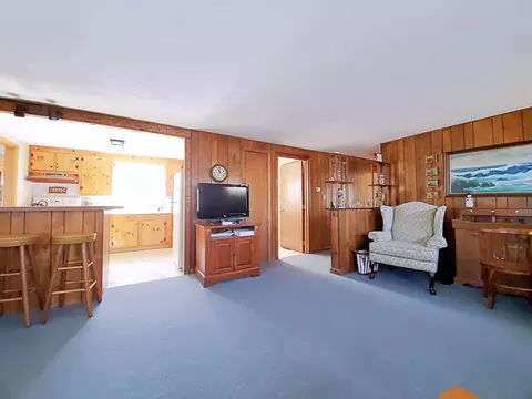 Living - 50 Wiley Ln, Eastham, MA 02642 photo 2 of 7