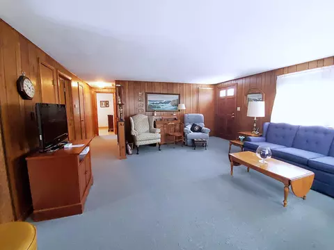 Living - 50 Wiley Ln, Eastham, MA 02642 photo 4 of 7