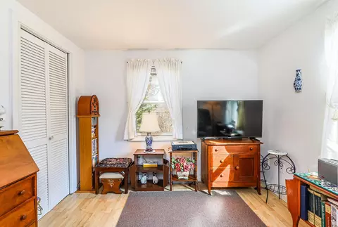 53 Forest Dr, Mashpee, MA 02649 photo 11