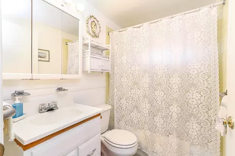 53 Forest Dr, Mashpee, MA 02649 photo 7