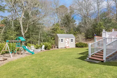 Exterior - 12 Penelope Rd, Bourne, MA 02532 photo 6 of 12