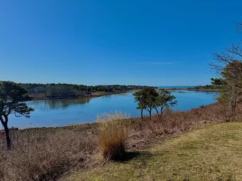 View/Area - 65 Geranium Dr, Chatham, MA 02633 photo 1 of 5