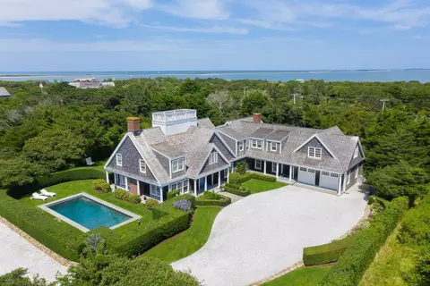 1 Shawkemo Hills Ln, Nantucket, MA 02554