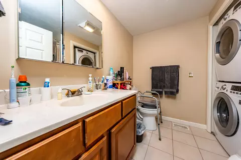 11 Classic Cir, Mashpee, MA 02649 photo 12