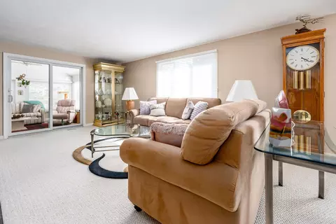 11 Classic Cir, Mashpee, MA 02649 photo 8
