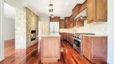 4 Quinns Way, Mashpee, MA 02649 photo 12