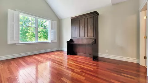 4 Quinns Way, Mashpee, MA 02649 photo 5