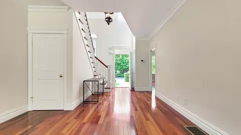 4 Quinns Way, Mashpee, MA 02649 photo 4