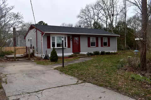 Exterior - 391 Ashers Path, Mashpee, MA 02649 photo 1 of 7