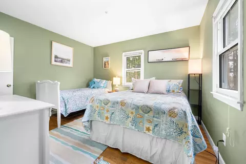 Bedroom - 9 Frank Cutler Dr, Wareham, MA 02571 photo 4 of 5