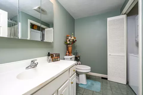 Bath - 14 Executive Dr, Mashpee, MA 02649 photo 1 of 2