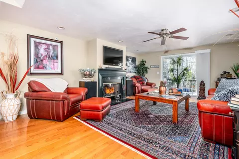 Living - 14 Executive Dr, Mashpee, MA 02649 photo 1 of 3