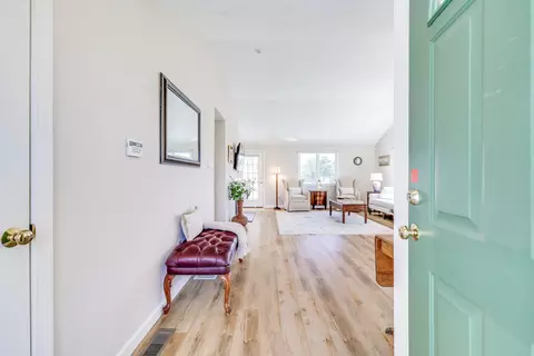 Entry Way - 5 Ironwood Path, Mashpee, MA 02649 photo 2 of 2