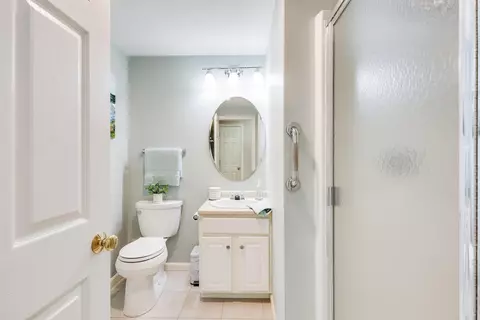 Bath - 5 Ironwood Path, Mashpee, MA 02649 photo 3 of 3