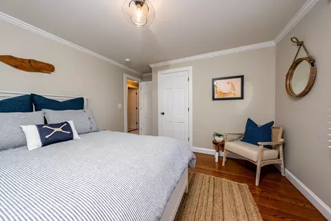 Bedroom - 117 Spice Ln, Osterville, MA 02655 photo 6 of 9