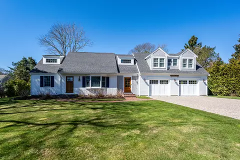 Exterior - 117 Spice Ln, Osterville, MA 02655 photo 1 of 8