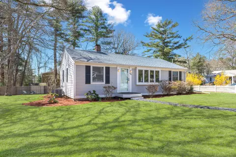 Exterior - 34 Cappawack Rd, Mashpee, MA 02649 photo 1 of 16