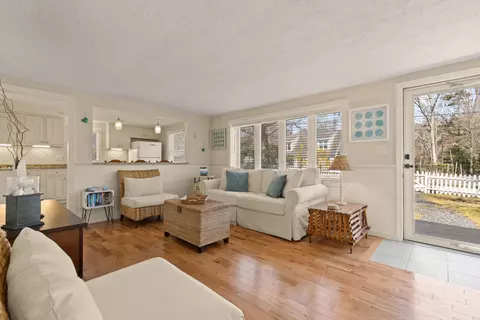 Living - 34 Cappawack Rd, Mashpee, MA 02649 photo 3 of 6
