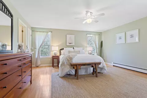 Bedroom - 89 Screecham Way, Cotuit, MA 02635 photo 9 of 15