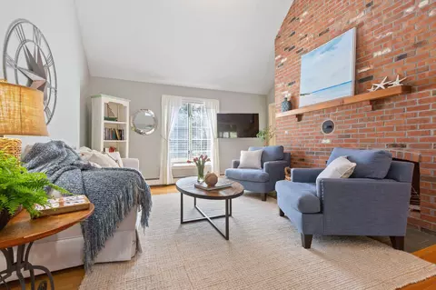 Bedroom - 89 Screecham Way, Cotuit, MA 02635 photo 1 of 15