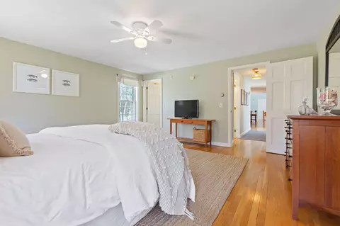 Bedroom - 89 Screecham Way, Cotuit, MA 02635 photo 7 of 15