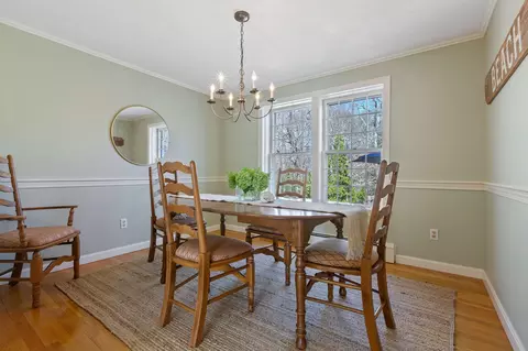 Dining - 89 Screecham Way, Cotuit, MA 02635 photo 1 of 3