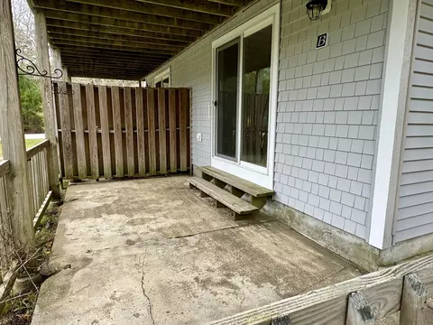 70 Cape Dr #1B, Mashpee, MA 02649 photo 4