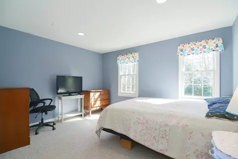 Bedroom - 836 Cotuit Rd, Mashpee, MA 02649 photo 3 of 6