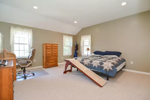Bedroom - 836 Cotuit Rd, Mashpee, MA 02649 photo 2 of 6