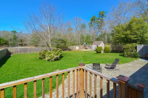 Exterior - 836 Cotuit Rd, Mashpee, MA 02649 photo 5 of 21