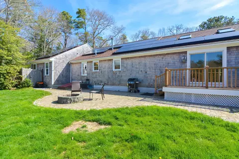 Exterior - 836 Cotuit Rd, Mashpee, MA 02649 photo 10 of 21