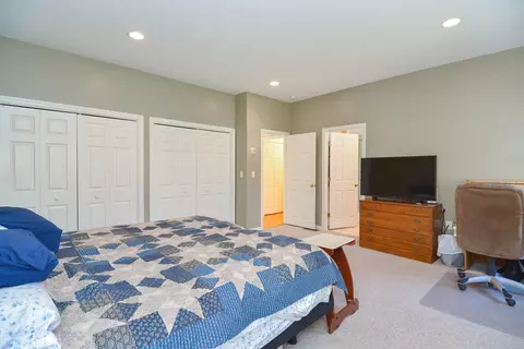 Bedroom - 836 Cotuit Rd, Mashpee, MA 02649 photo 1 of 6