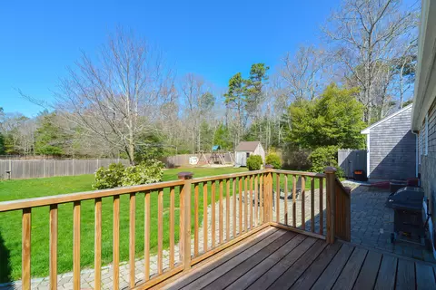 Exterior - 836 Cotuit Rd, Mashpee, MA 02649 photo 7 of 21