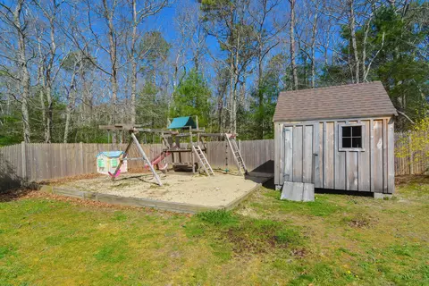 Exterior - 836 Cotuit Rd, Mashpee, MA 02649 photo 8 of 21